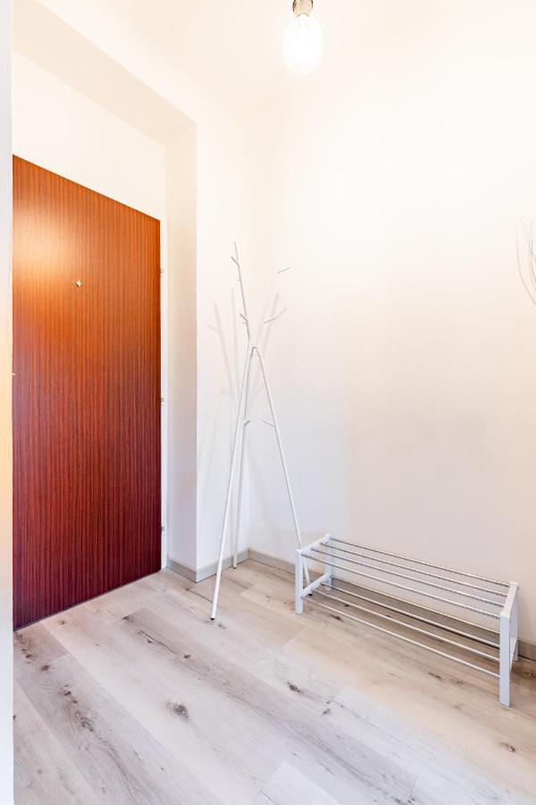 New With A View - Modern Studio เวียนนา ภายนอก รูปภาพ